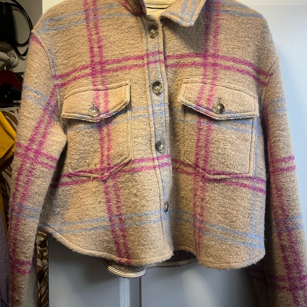 ARITZIA Plaid Women's GANNA Jacket in Pink and Tan